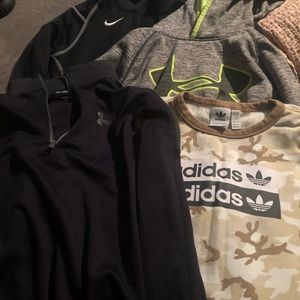 Lot of hoodies & half zips